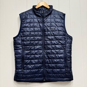 Patagonia Men’s Nano Puffer quilted Vest Size Large Navy Blue
